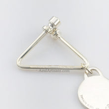 将图片加载到图库查看器，Tiffany &amp; Co. Paloma&#39;s Groove Triangular Keyring
