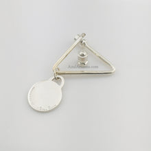 Load image into Gallery viewer, Tiffany &amp; Co. Paloma&#39;s Groove Triangular Keyring
