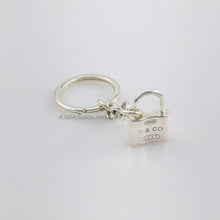 将图片加载到图库查看器，Tiffany &amp; Co. 1837 Lock Charm Keyring
