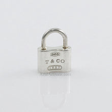 画像をギャラリービューアに読み込む, Tiffany &amp; Co. 1837 Lock Pendant
