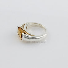 Cargar imagen en el visor de la galería, Tiffany &amp; Co. Large Citrine Ring
