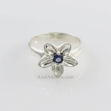 Cargar imagen en el visor de la galería, Tiffany &amp; Co. Spring Flower Iolite Ring
