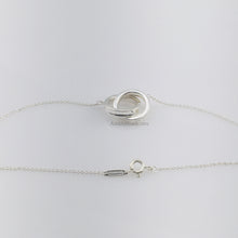 Cargar imagen en el visor de la galería, Tiffany 1837® Interlocking Circles Pendant
