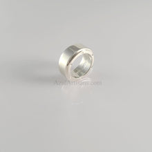 将图片加载到图库查看器，Tiffany &amp; Co. Sterling Metro Ring
